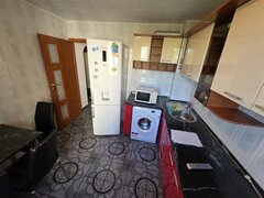 Trapezului, 5 minute de metrou si Auchan