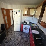 Trapezului, 5 minute de metrou si Auchan